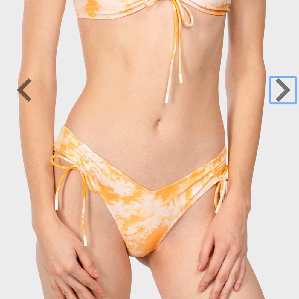 Blackbough creamsicle Sophia bottom